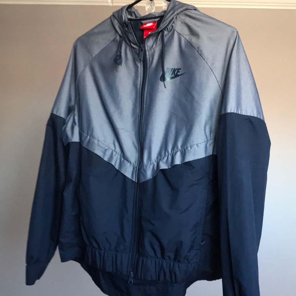 Nike windbreaker